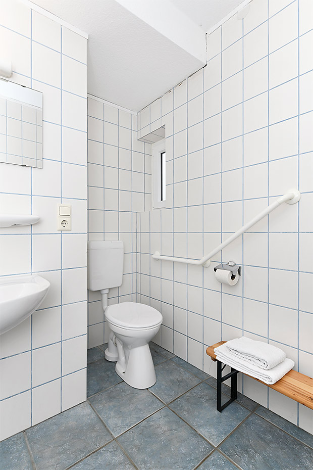 Ferienwohnung 14 - Badezimmer