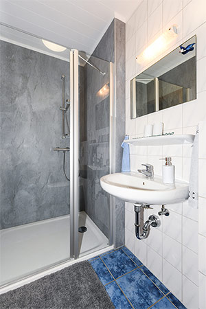 Ferienwohnung <span style='display:none'> </span> - Badezimmer