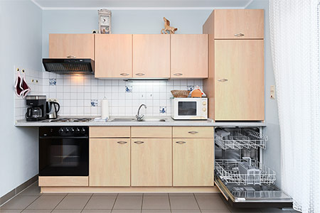 Ferienwohnung <span style='display:none'> </span> - Wohnzimmer mit integriertem Küchenbereich