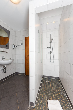 Ferienwohnung 1 - Badezimmer