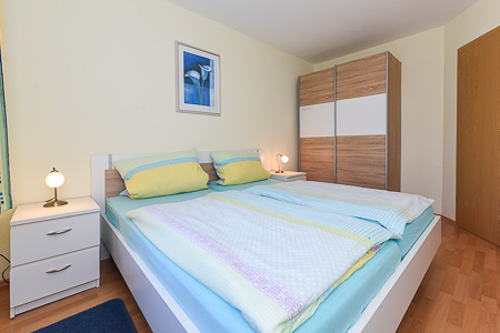 Ferienwohnung 2 - Schlafzimmer