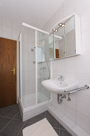 Ferienwohnung 3 - Badezimmer