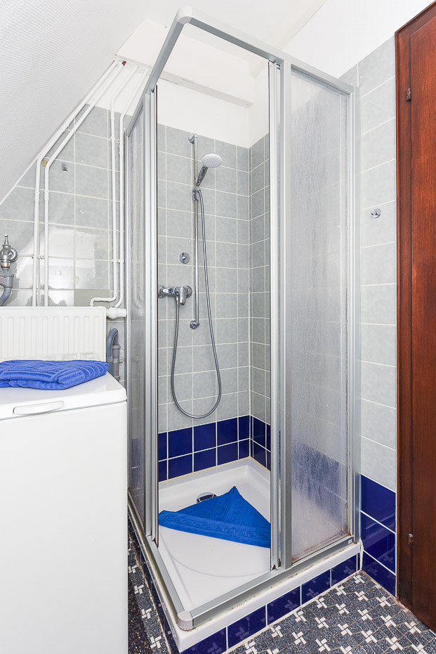 Ferienhaus „Kummweer“ - Badezimmer