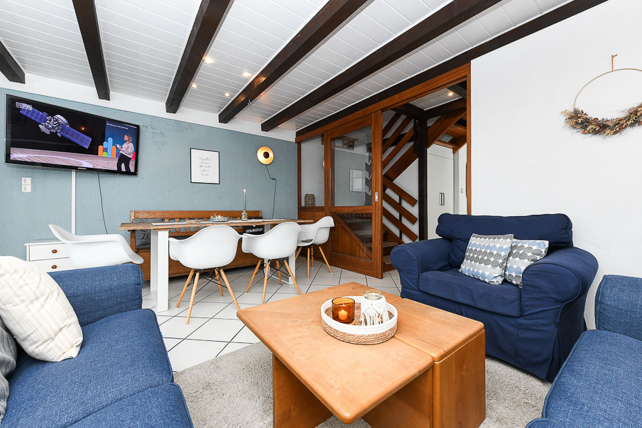 Ferienhaus „Lammertshörn 51“ - Wohnzimmer
