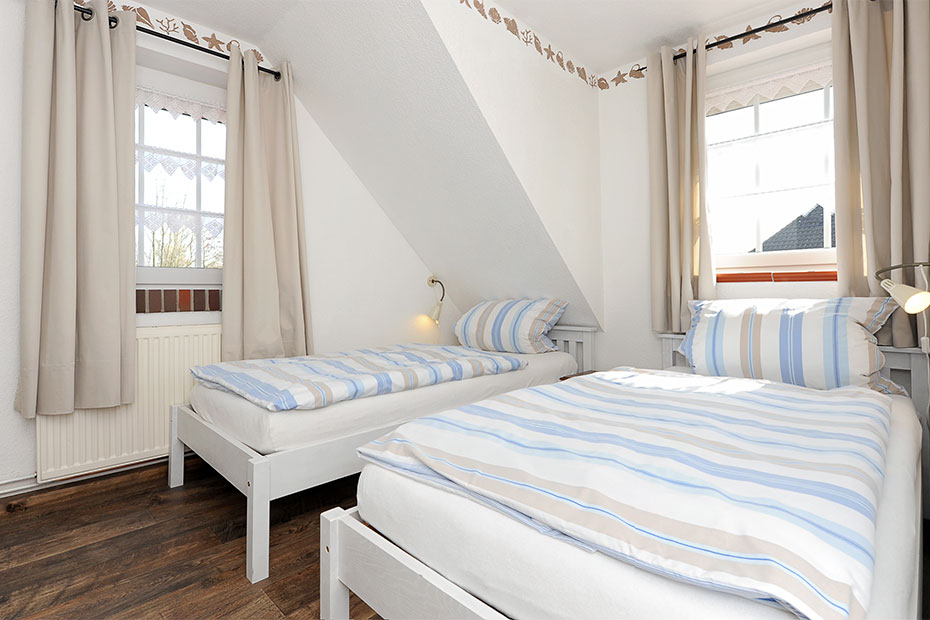 Ferienwohnung „Seestern“ - Schlafzimmer 2/Kinderzimmer