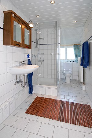 Ferienwohnung „Mien Freetied“ - Badezimmer