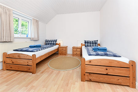 Ferienwohnung „Mien Freetied“ - Schlafzimmer 2/Kinderzimmer