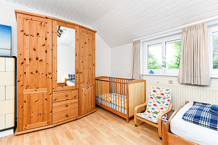 Ferienwohnung „Mien Freetied“ - Schlafzimmer 2/Kinderzimmer