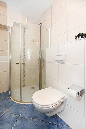 Ferienwohnung „in't Groen't“ - Badezimmer