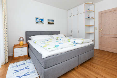 Ferienwohnung „Strandnixe“ - Schlafzimmer 1