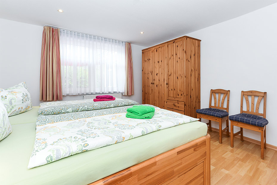 Ferienwohnung „Strandrose“ - Schlafzimmer 1