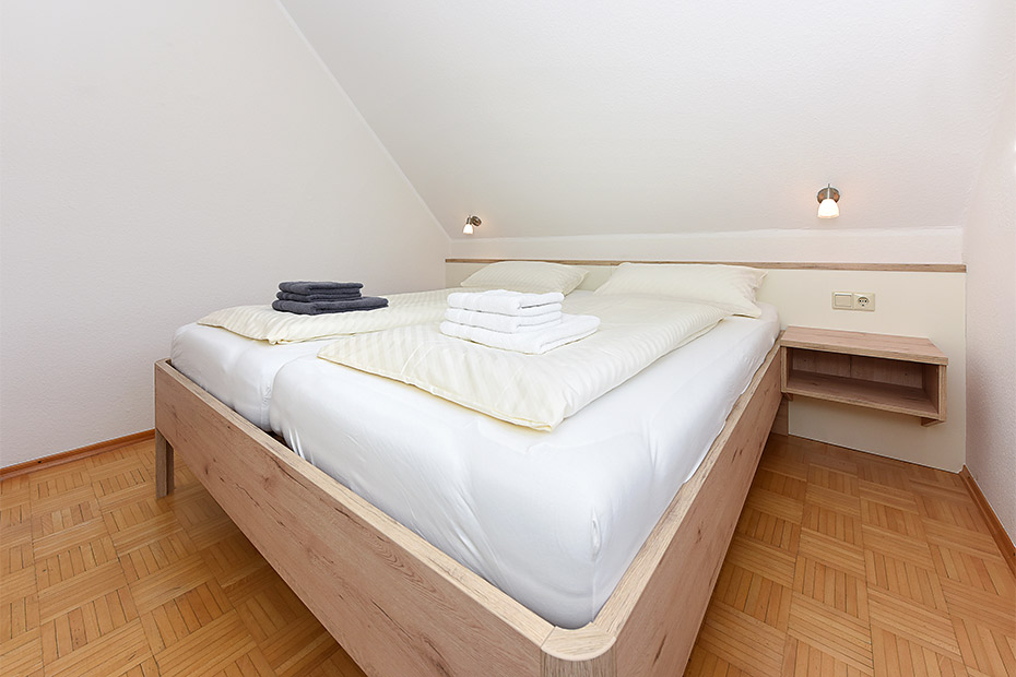 Ferienwohnung „oben links“ - Schlafzimmer 2