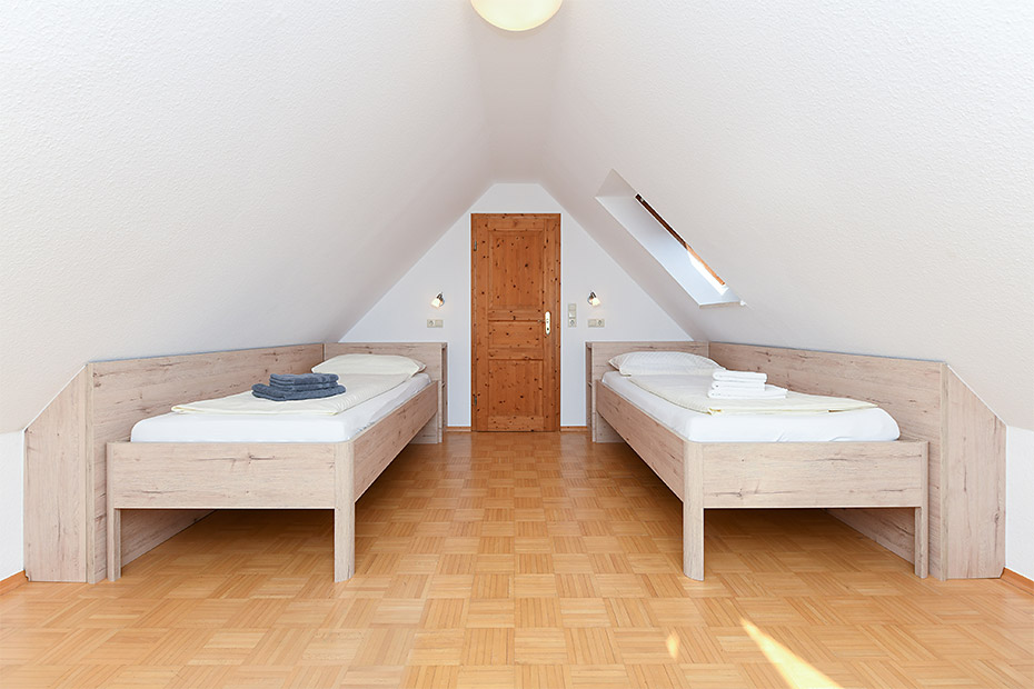 Ferienwohnung „oben links“ - Schlafzimmer 3/Kinderzimmer