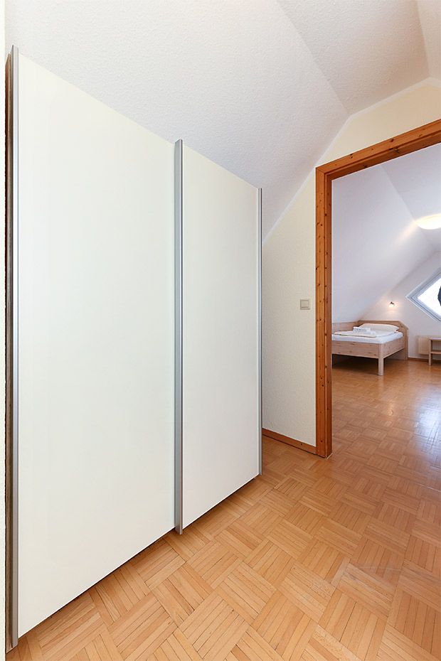Ferienwohnung „oben rechts“ - Flur im Dachgeschoss