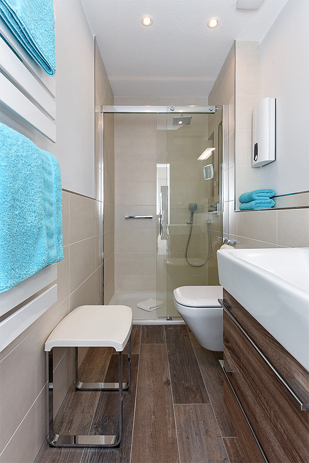 Ferienwohnung „unten mitte“ - Badezimmer