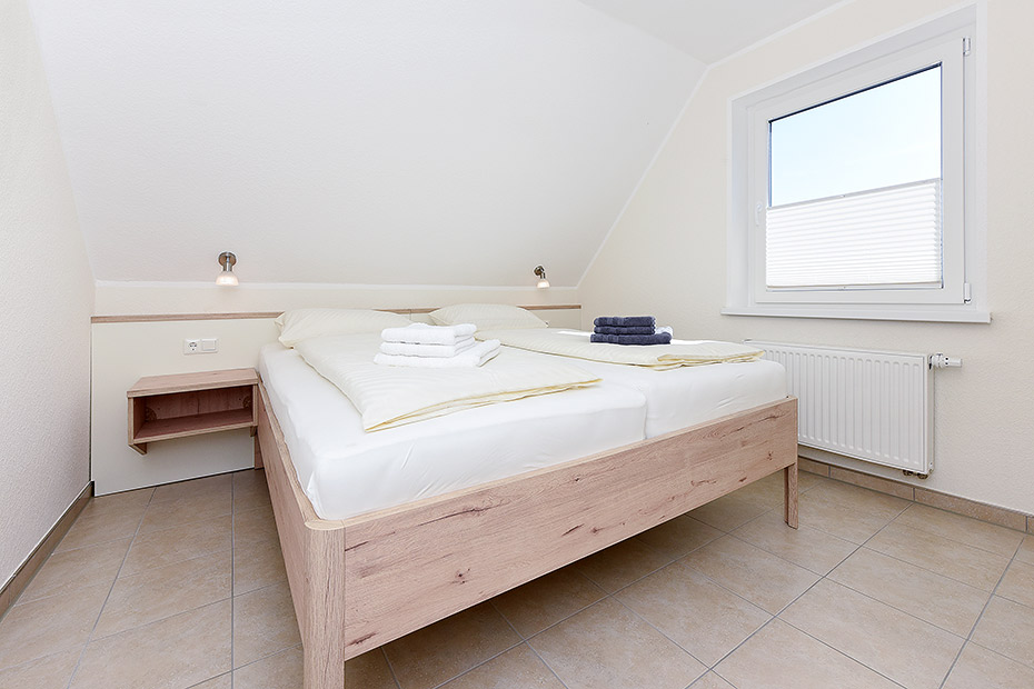 Ferienwohnung „oben links“ - Schlafzimmer 1