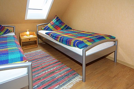 Ferienwohnung „Wiesenblick“ - Schlafzimmer 2/Kinderzimmer