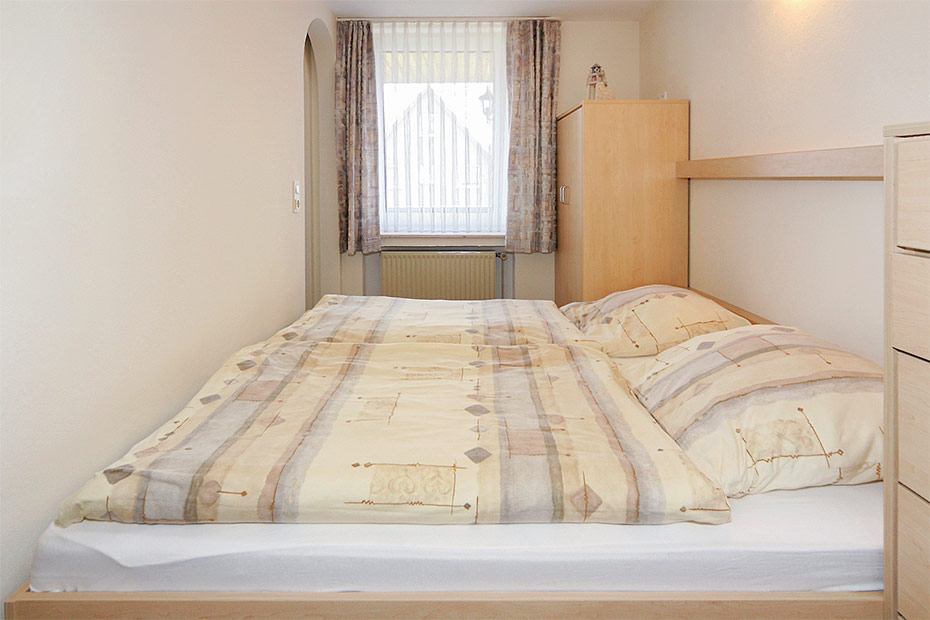 Ferienwohnung 5 - Schlafzimmer