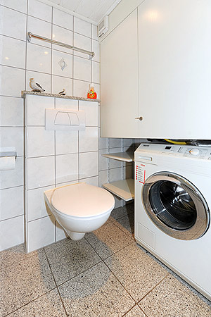 Ferienhaus „Andrea“ - Badezimmer 1