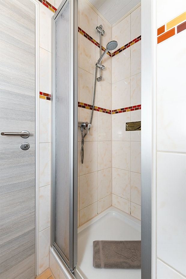 Ferienwohnung „Knurrhahn“ - Badezimmer