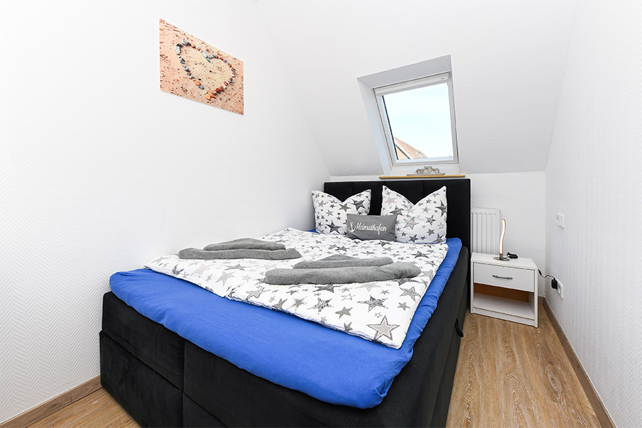 Ferienwohnung „Knurrhahn“ - Schlafzimmer 2/Kinderzimmer