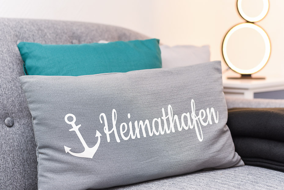 Ferienwohnung „Krabbe“ - Wohnraum mit integrierter Küche