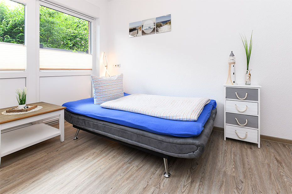 Ferienwohnung „Scholle“ - Wohnraum mit integrierter Küche