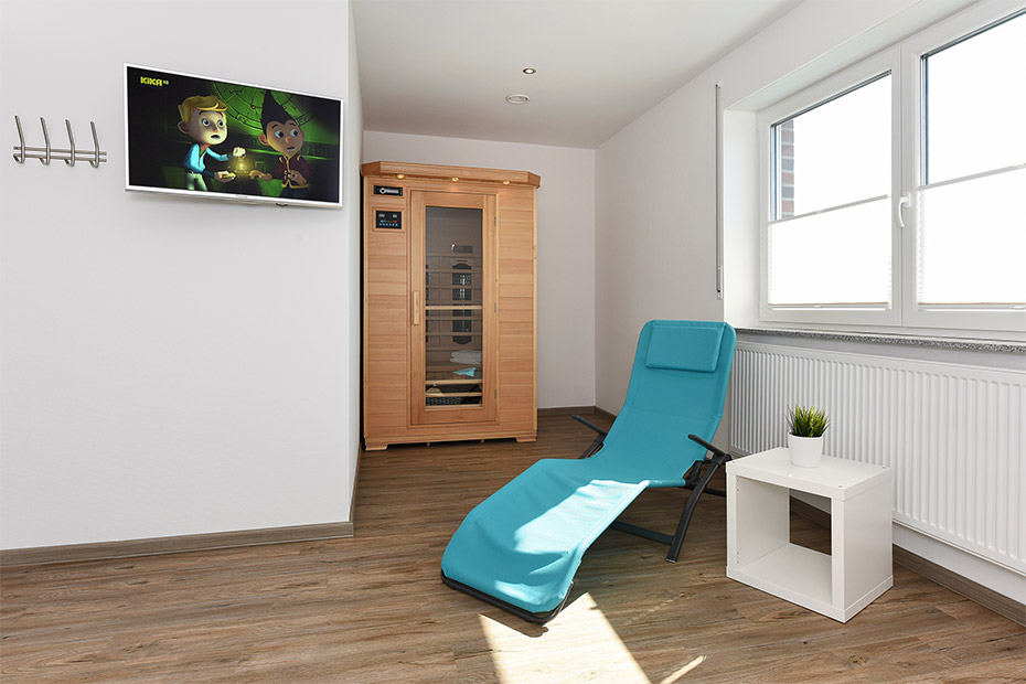 Ferienhaus „Deichgraf 1“ - Sauna mit Schlafmöglichkeit