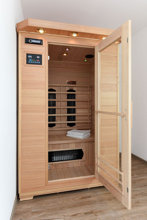 Ferienhaus „Deichgraf 1“ - Sauna mit Schlafmöglichkeit