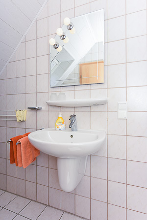 Ferienwohnung „Ebbe“ - Badezimmer
