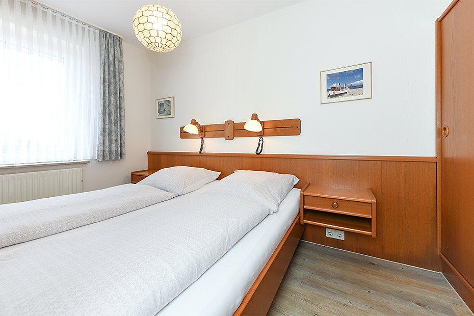 Ferienwohnung „Spiekeroog“ - Schlafzimmer 1