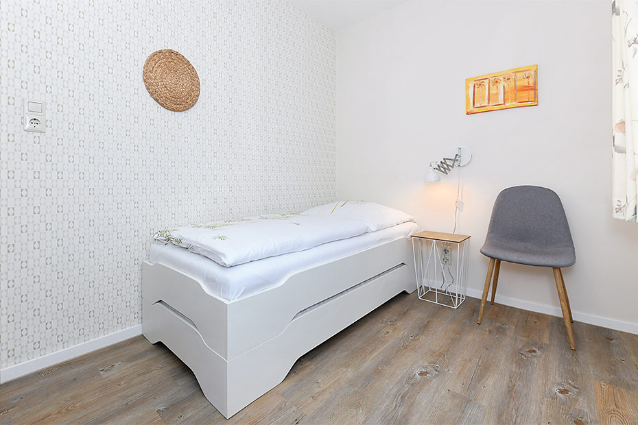 Ferienwohnung „Wangerooge“ - Schlafzimmer 2/Kinderzimmer