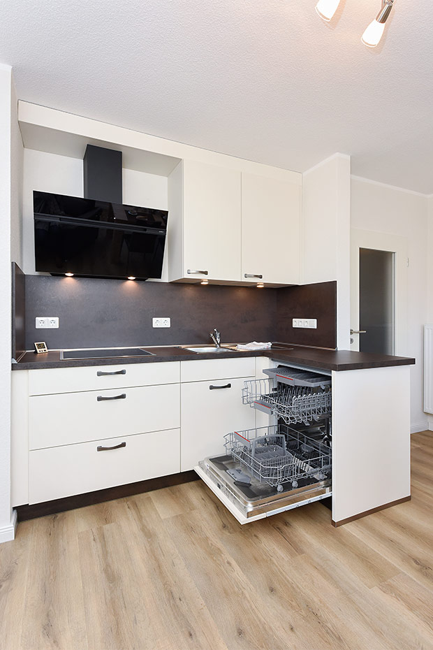 Ferienwohnung „oben links“ - Wohnzimmer mit integriertem Küchenbereich