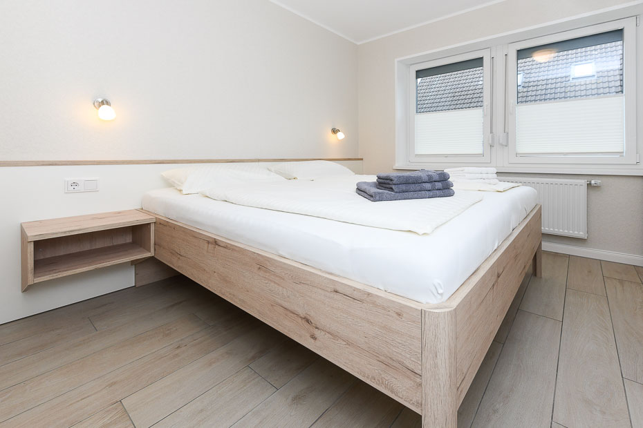 Ferienwohnung „unten rechts“ - Schlafzimmer 1