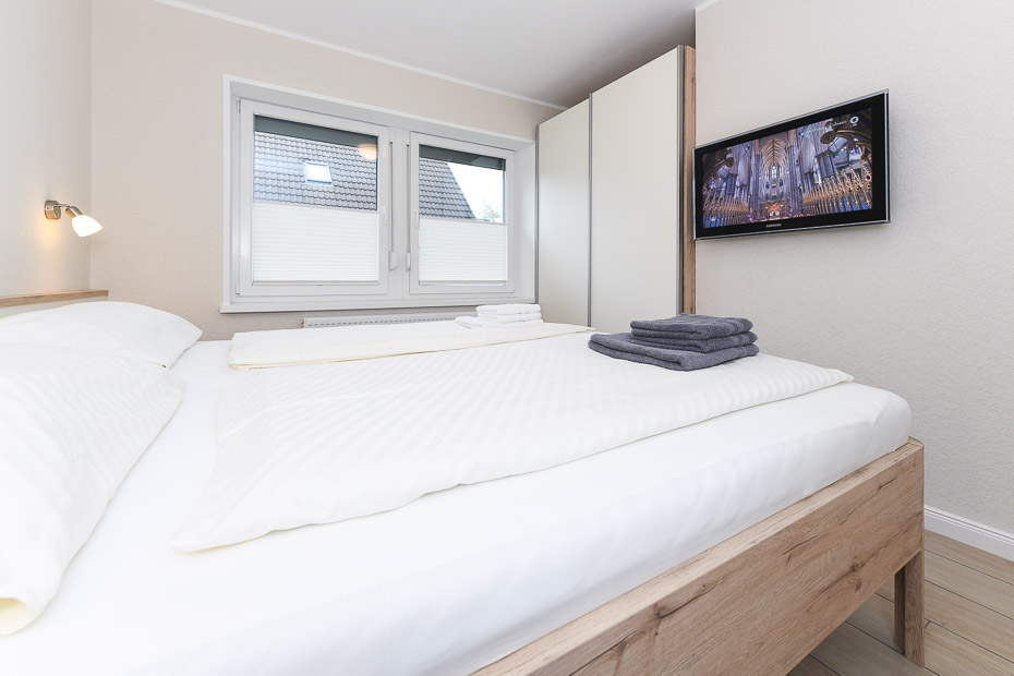 Ferienwohnung „unten rechts“ - Schlafzimmer 1