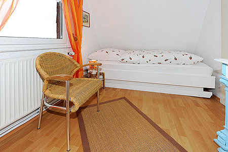 Ferienhaus „Gisela“ - Schlafzimmer 2/Kinderzimmer