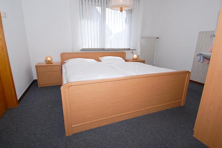 Ferienwohnung 2 - Schlafzimmer