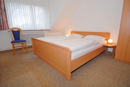 Ferienwohnung 5 - Schlafzimmer