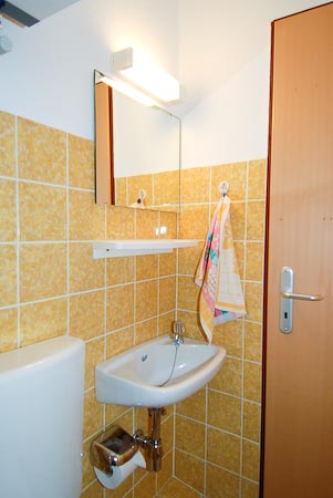 Ferienwohnung 6 - Badezimmer