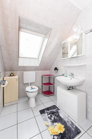 Ferienwohnung „Backbord“ - Badezimmer