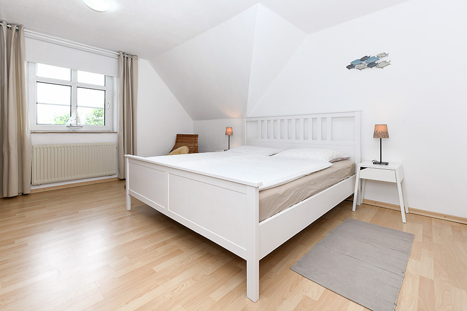 Ferienwohnung 2 - Schlafzimmer