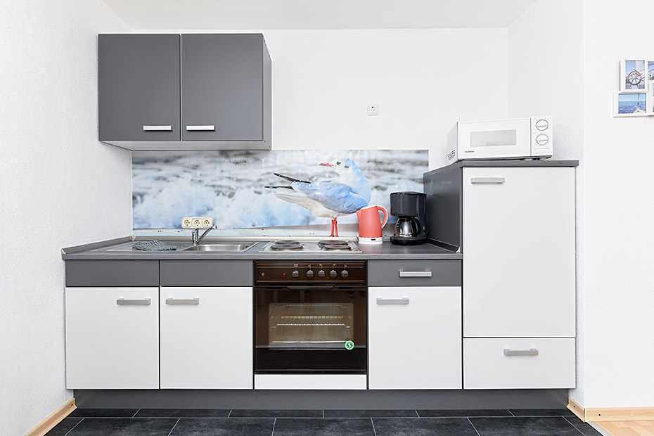 Ferienwohnung 2 - Wohnraum mit integrierter Küche