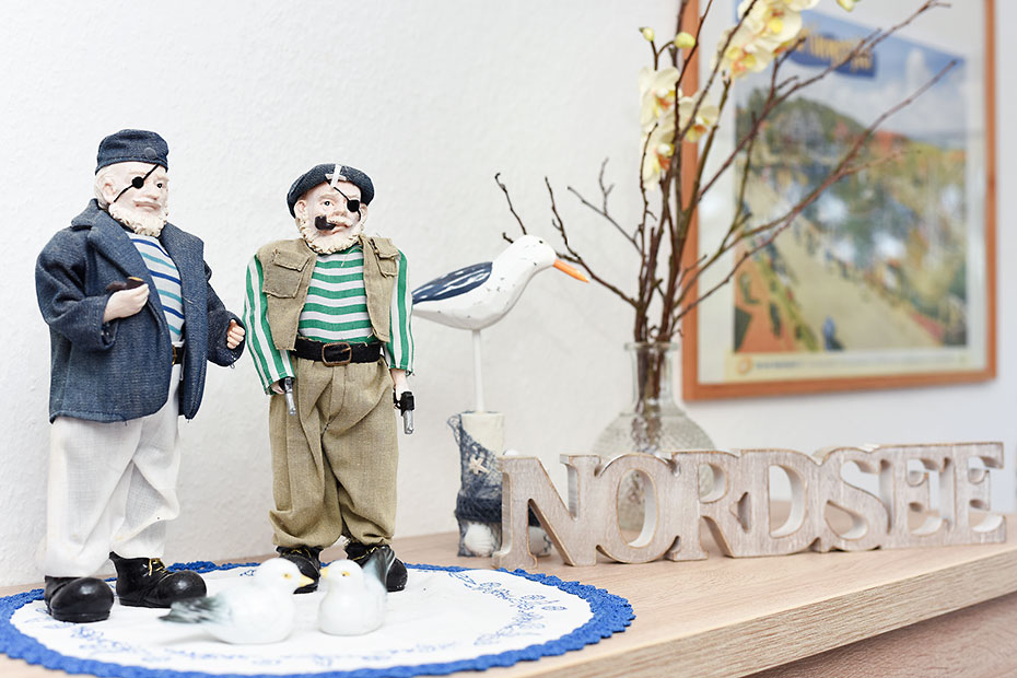 Ferienwohnung „Seebrise“ - Wohnzimmer mit integriertem Küchenbereich