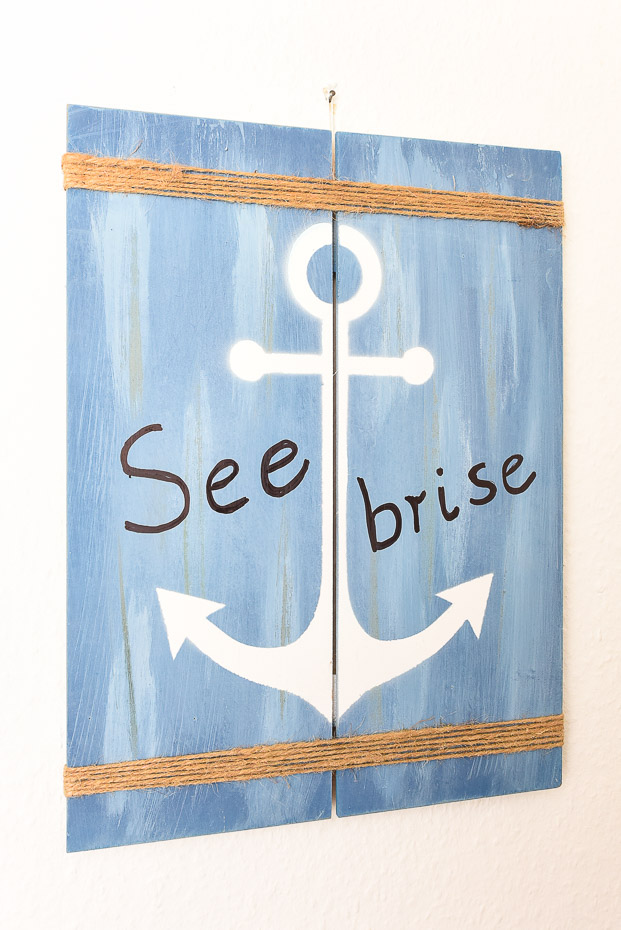 Ferienwohnung „Seebrise“ - Wohnzimmer mit integriertem Küchenbereich