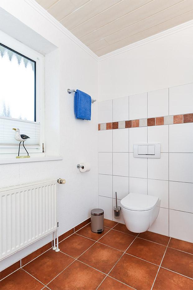Ferienwohnung „Friesengold“ - Badezimmer