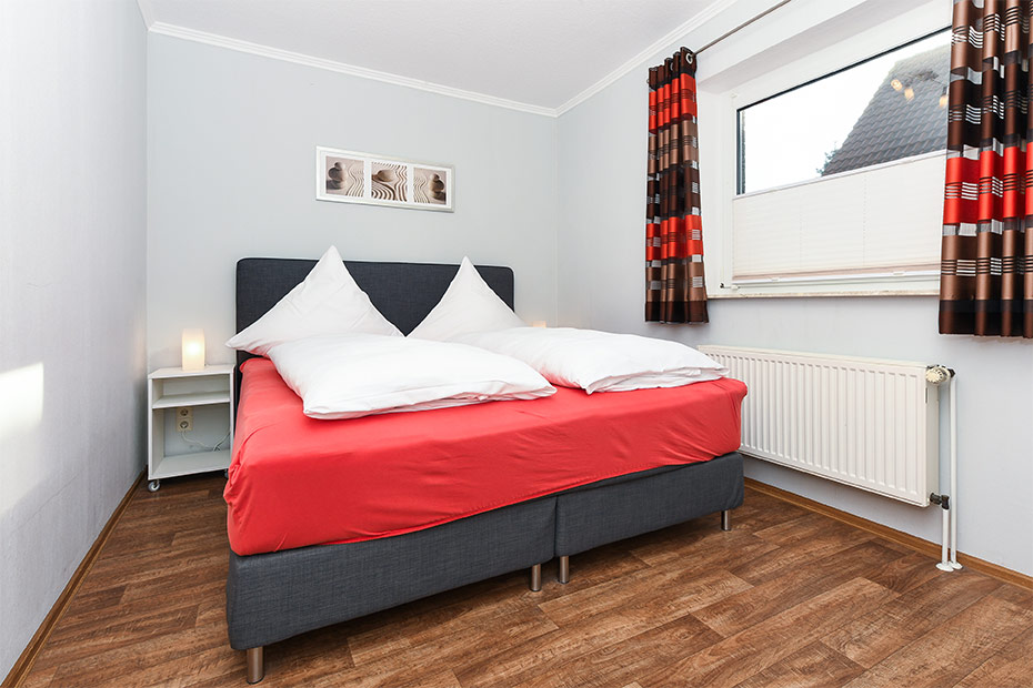 Ferienwohnung „Friesengold“ - Schlafzimmer