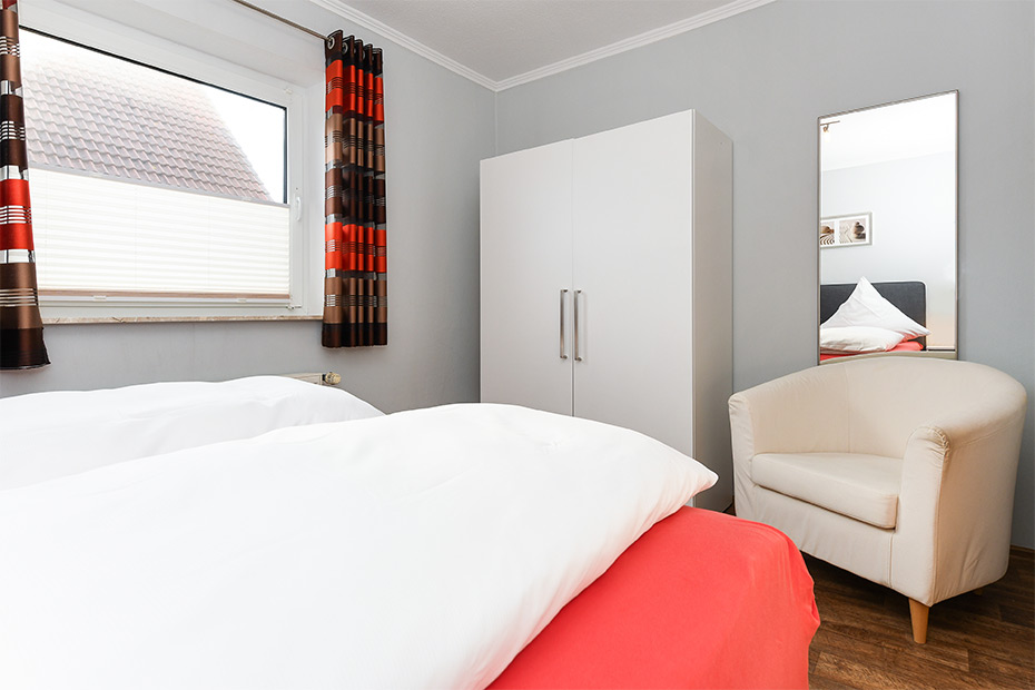 Ferienwohnung „Friesengold“ - Schlafzimmer