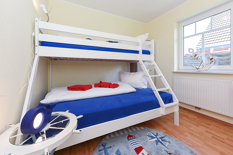 Ferienwohnung „Kleine Möwe“ - Schlafzimmer 2/Kinderzimmer