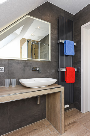 Ferienwohnung „Wattwürmchen“ - Badezimmer