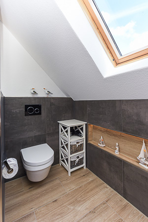 Ferienwohnung „Wattwürmchen“ - Badezimmer